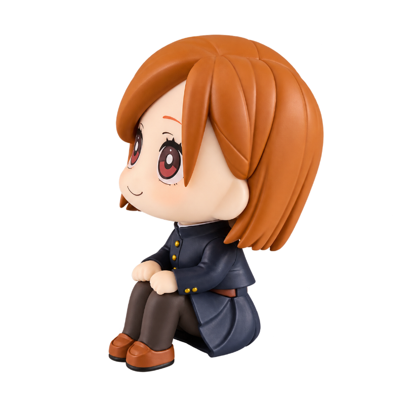 Figura de Kugisaki Nobara Kawaii de Jujutsu Kaisen vista de frente