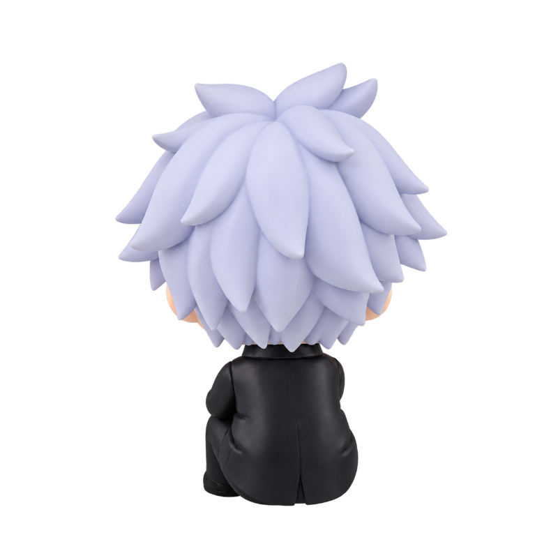 Figura coleccionable de Satoru Gojo de estilo chibi inspirada en el manga japonés.
