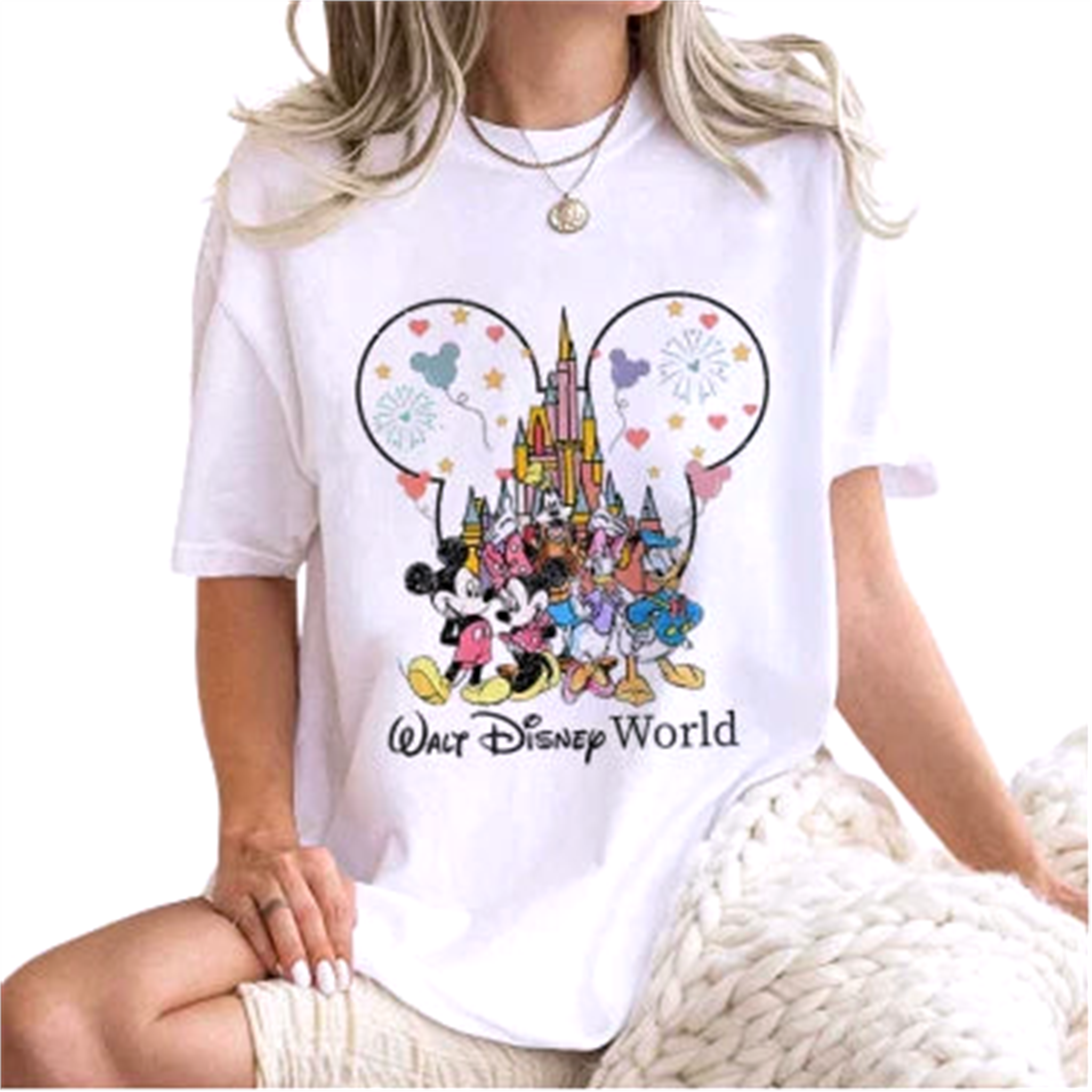 T-Shirt " World " | Disney Saiko-Shop