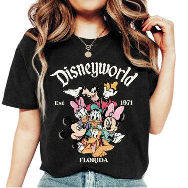T-Shirt " World V2 " | Disney Saiko-Shop