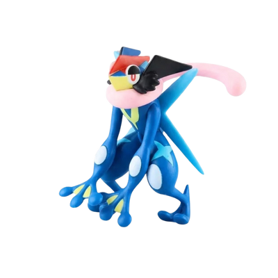 Figurine Amphinobi Pokémon avec son corps bleu foncé et sa langue rose enroulée autour du cou.