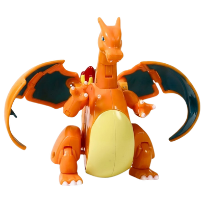 Figura de Charizard, el famoso Pokémon de tipo Fuego y Volador.