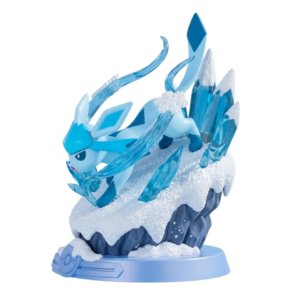 Figura de Glaceon, el famoso Pokémon de tipo Hielo.