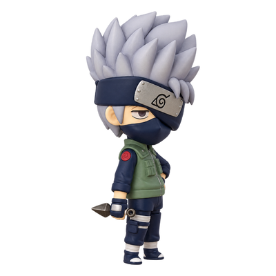 Figura coleccionable de Kakashi Hatake con un adorable diseño kawaii.
