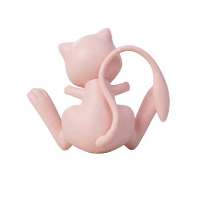 Figurine de collection Mew Pokémon avec des détails soignés et des couleurs fidèles.