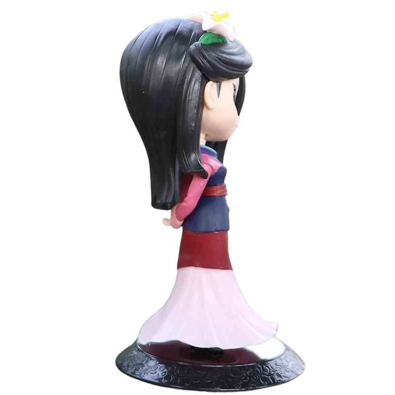 Figurine Mulan représentant l’emblématique personnage Disney.