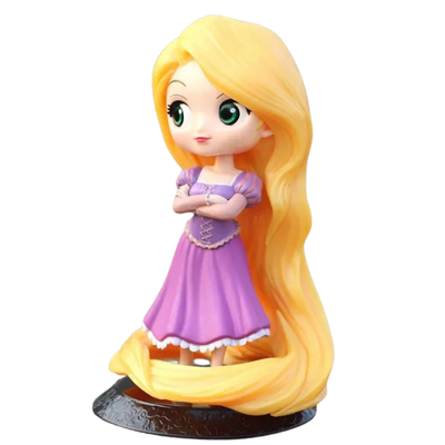 Figurine Disney Raiponce avec une finition détaillée et élégante.
