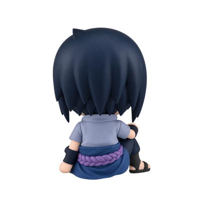 Figurine Kawaii de Sasuke Uchiha représentant le célèbre personnage de Naruto.