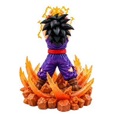 Figurine Dragon Ball Z représentant Son Gohan en colère