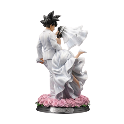 Dragon Ball Z Son Goku and Chichi wedding figure