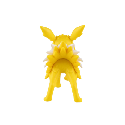 Figurine Voltali Pokémon avec sa collerette blanche et ses oreilles pointues caractéristiques.
