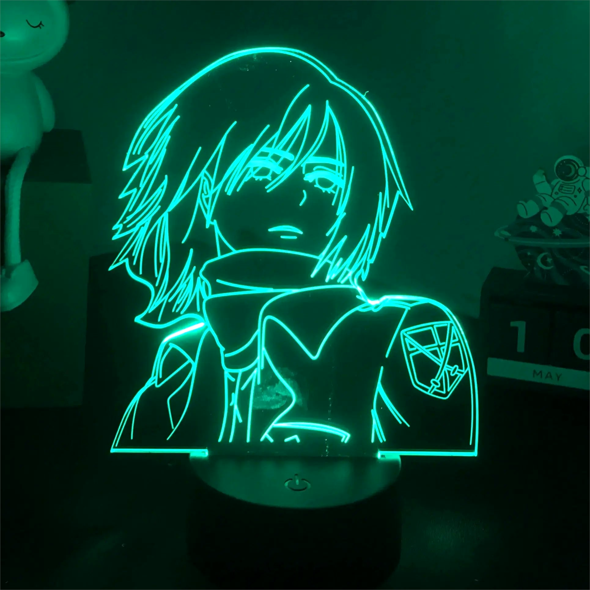Lampe LED V9 LAttaque des Titans - Saiko-Shop